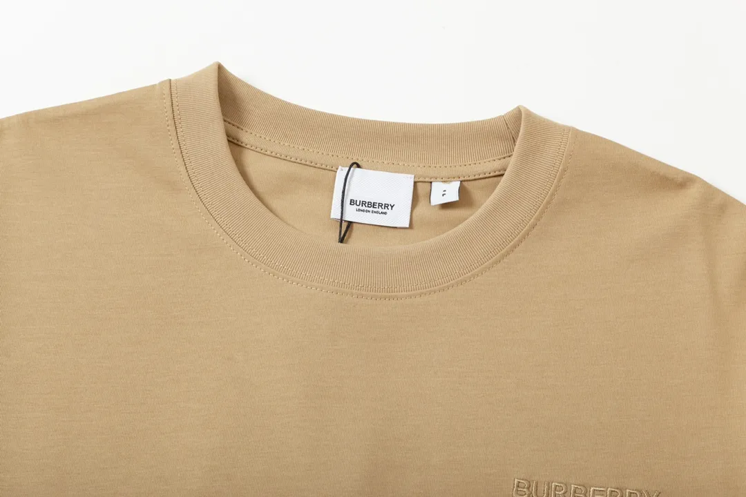 BURBERRY 🪡 Logo Classic ， Retro Same Style T 260 Versatile : Khaki Size：XS~L